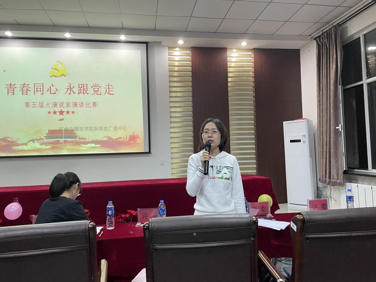 说明: 卢新老师
